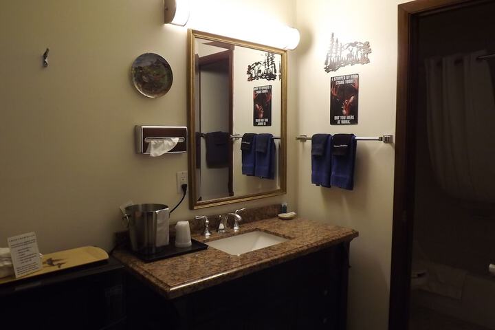 Room 117 of 179