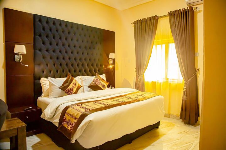 Room 26 of 51