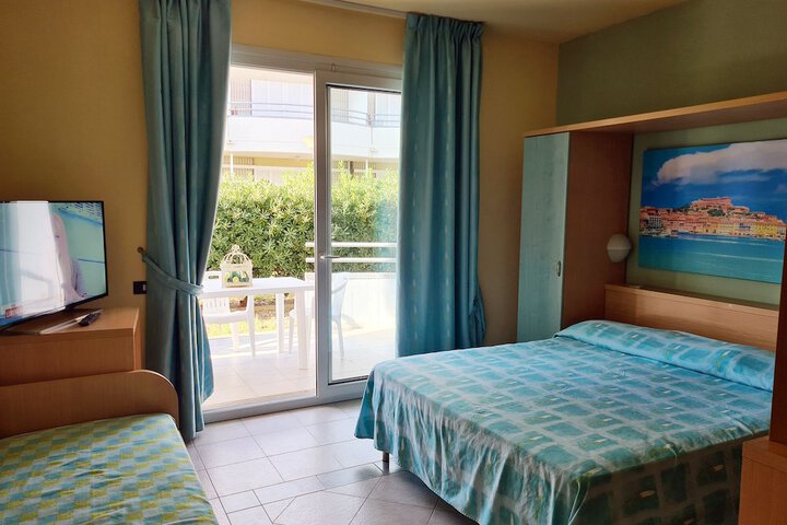 Room 15 of 55
