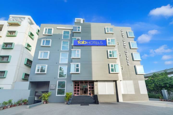 Hotel 27 of 28