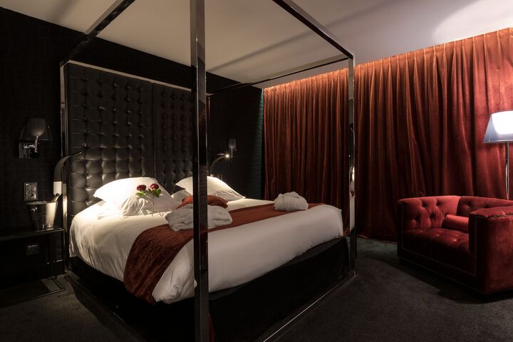 Room 41 of 74