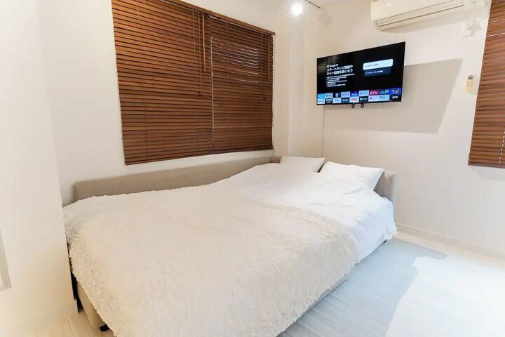 Room 37 of 55