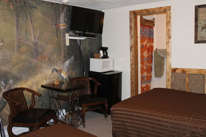 Room 42 of 94
