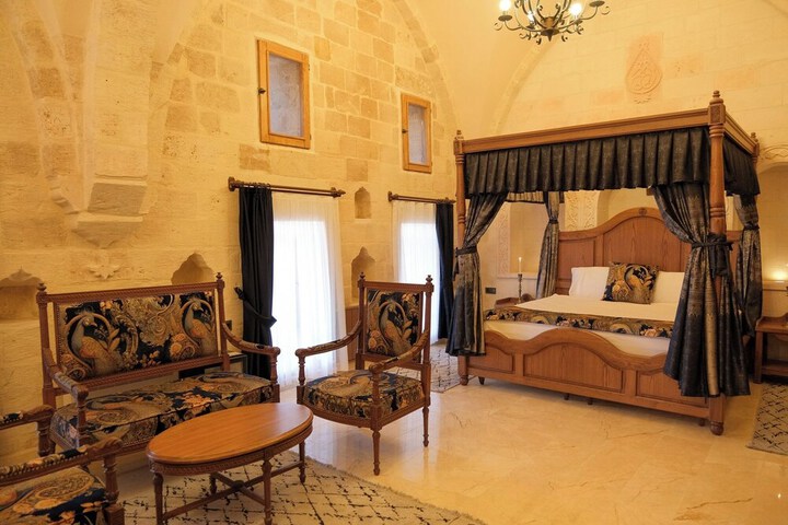 Room 41 of 70