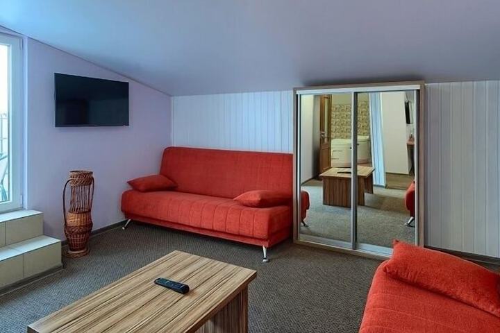 Room 20 of 93