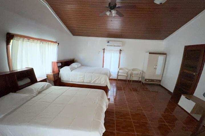 Room 20 of 97