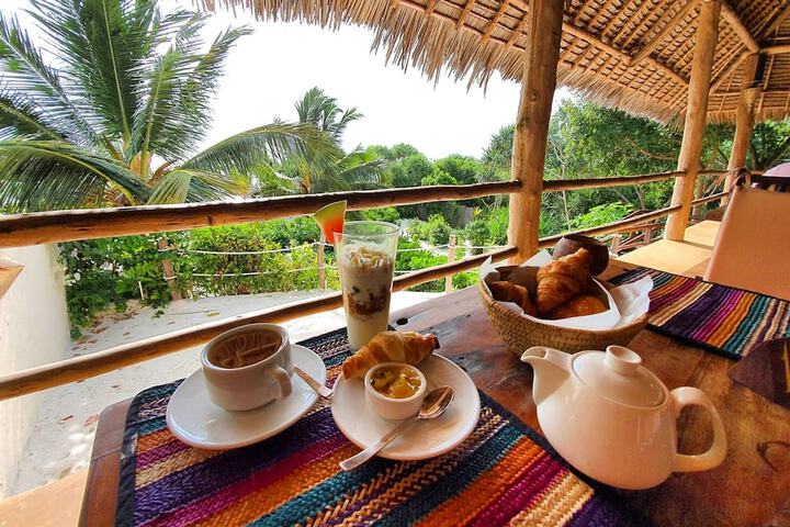 Breakfast/Coffee Service 38 of 75