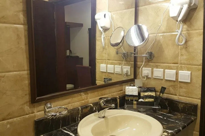 Clean Restrooms