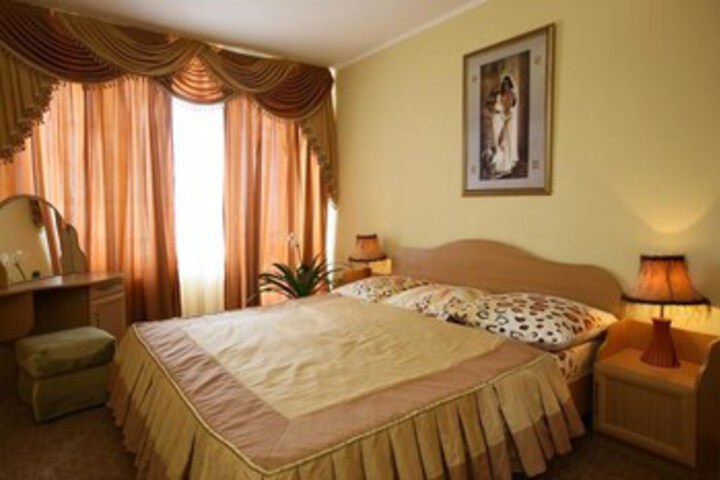 Room 20 of 27