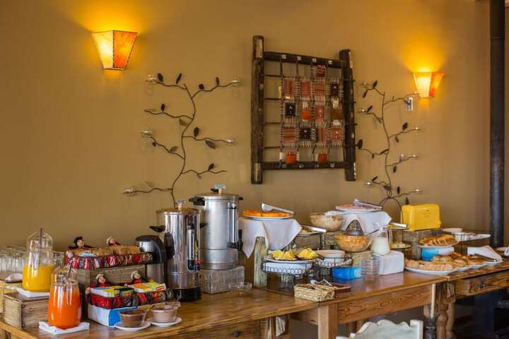 Breakfast/Coffee Service 67 of 82