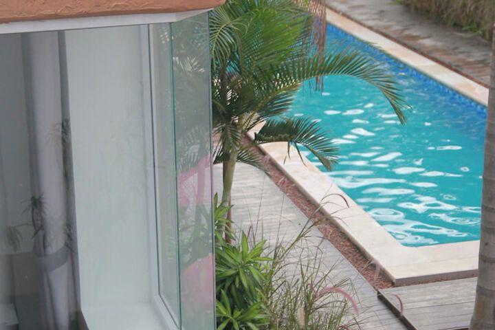 Pool 35 of 49