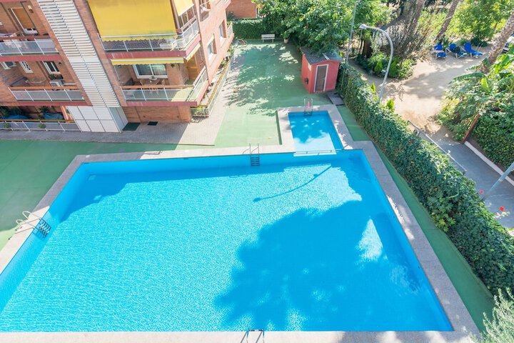 Pool 37 of 54