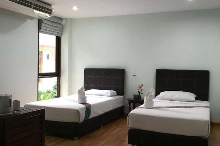 Room 7 of 20