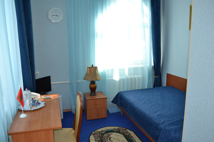 Room 4 of 19