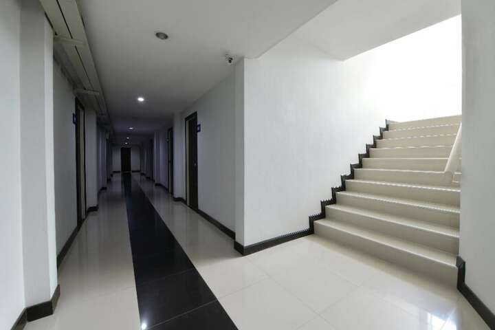 Ballroom/Hall 24 of 33