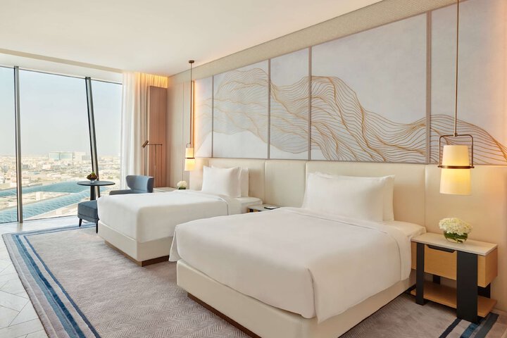 Room 42 of 70