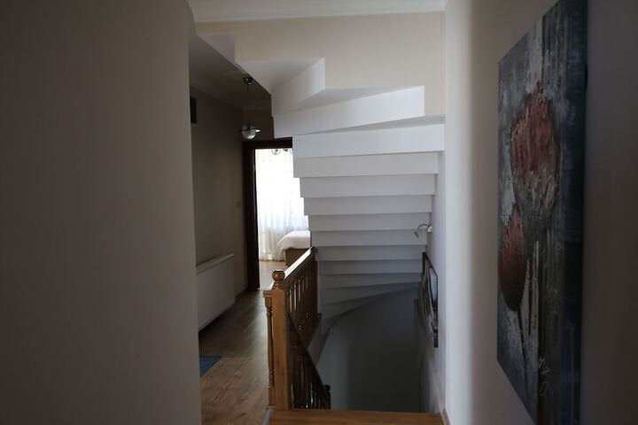 Room 11 of 62