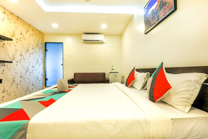 Room 8 of 21