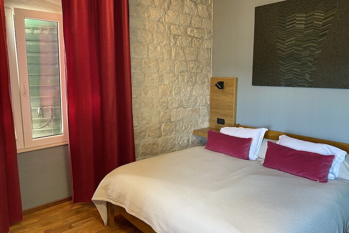 Room 38 of 57