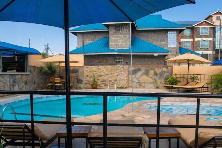 Pool 35 of 66