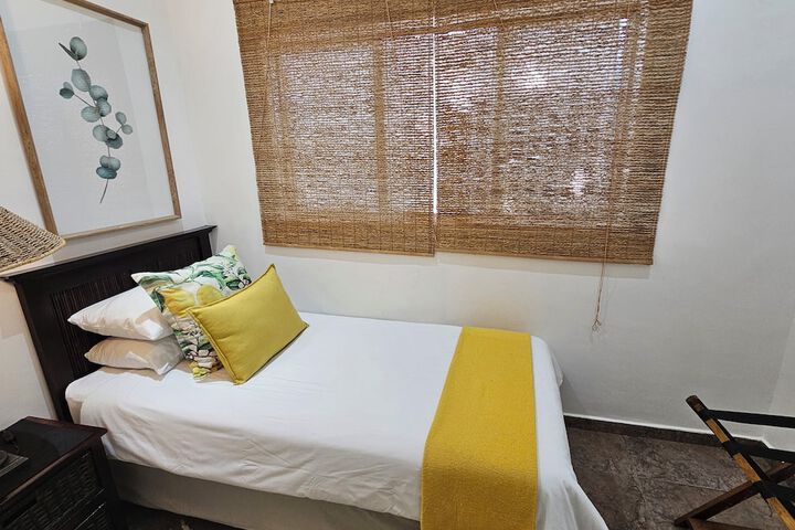 Room 18 of 181