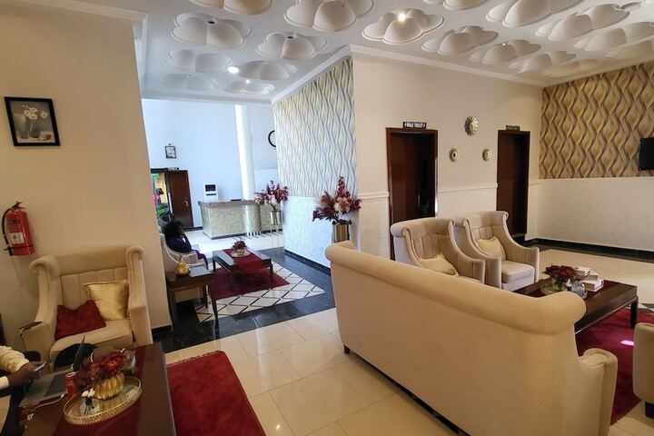 Hotel Interior 9 of 71