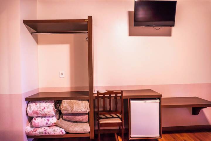Room 64 of 181