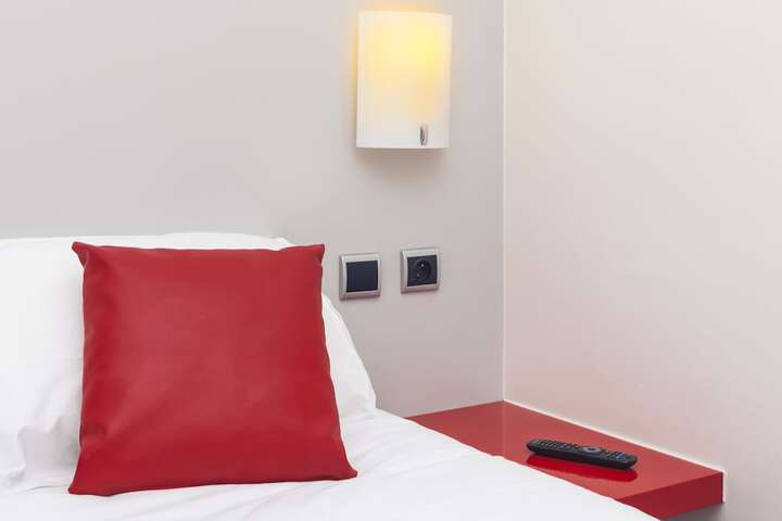Room 15 of 31