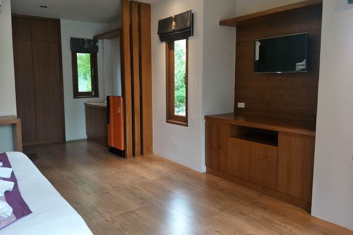 Room 20 of 101