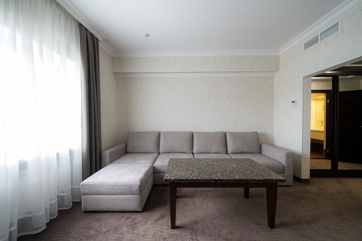 Room 31 of 112