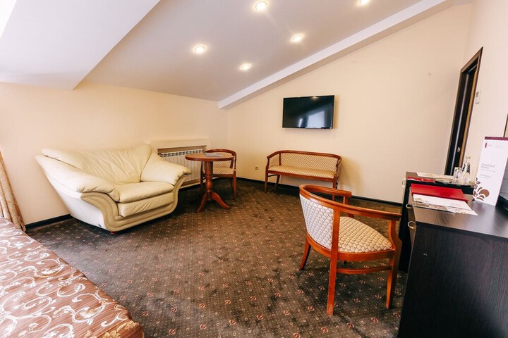 Room 18 of 55