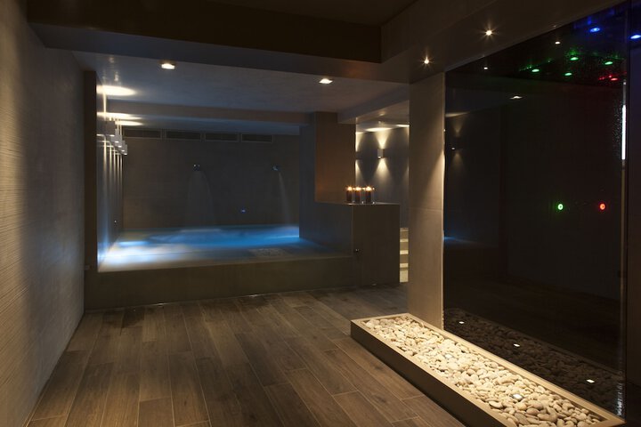 Spa 66 of 105