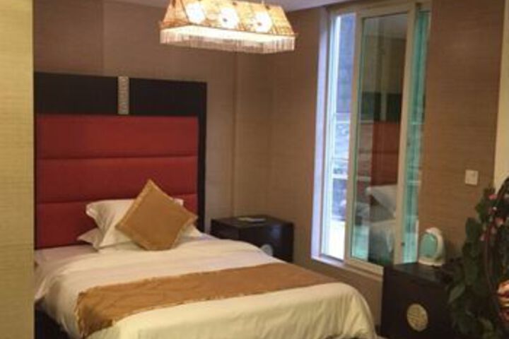 Room 14 of 31