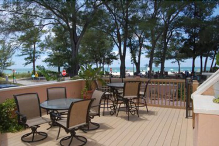 Terrace/Patio 13 of 13