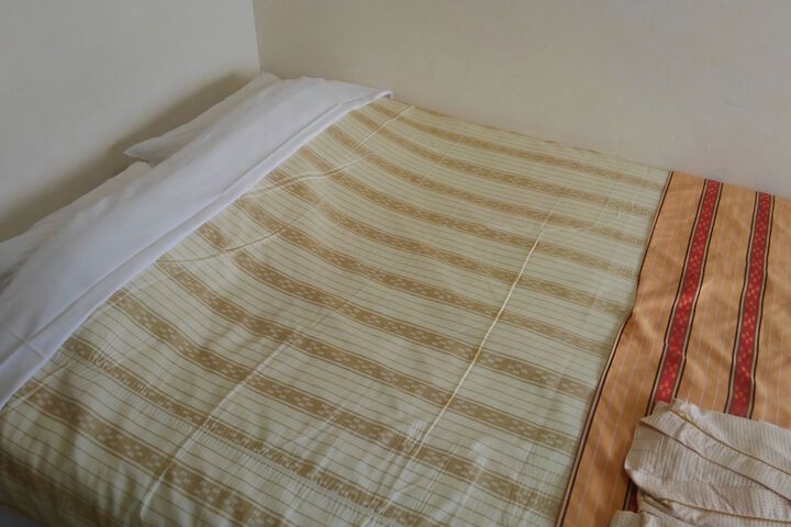 Room 5 of 38