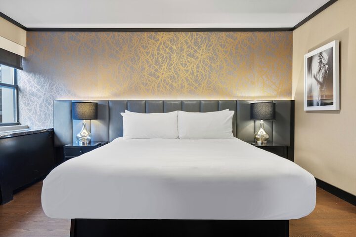 Standard | King Bed (38 of 42)