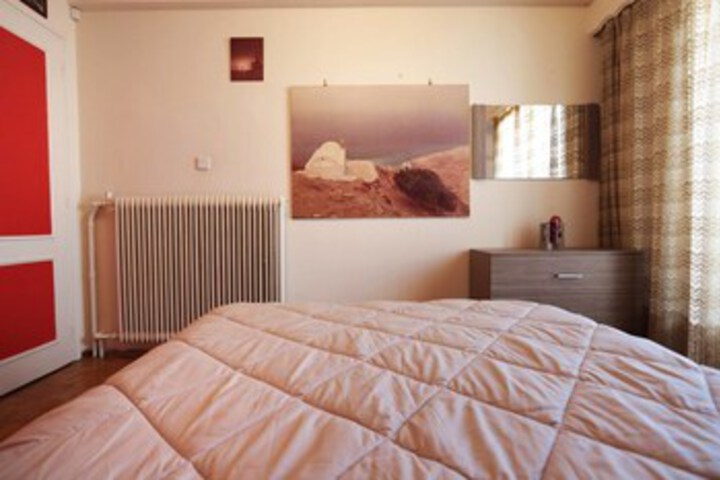 Room 18 of 34