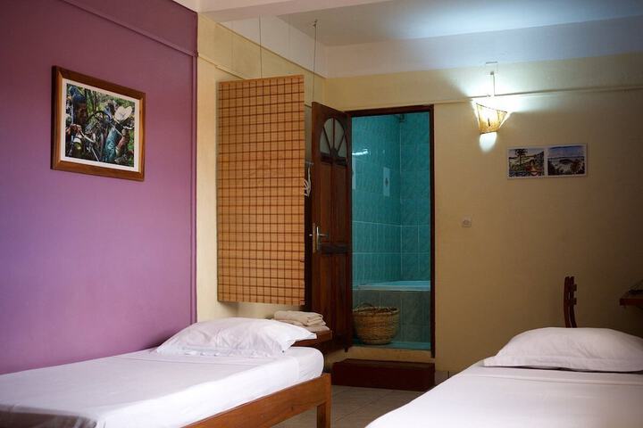 Room 3 of 13