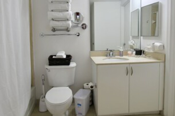 Room 27 of 263