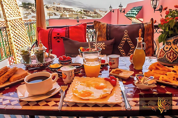 Breakfast/Coffee Service 37 of 48