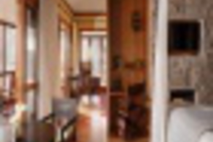 Room 697 of 706