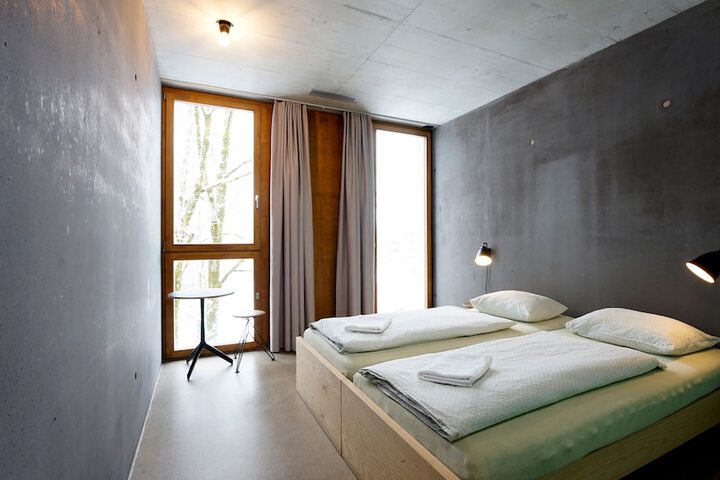 Room 14 of 41
