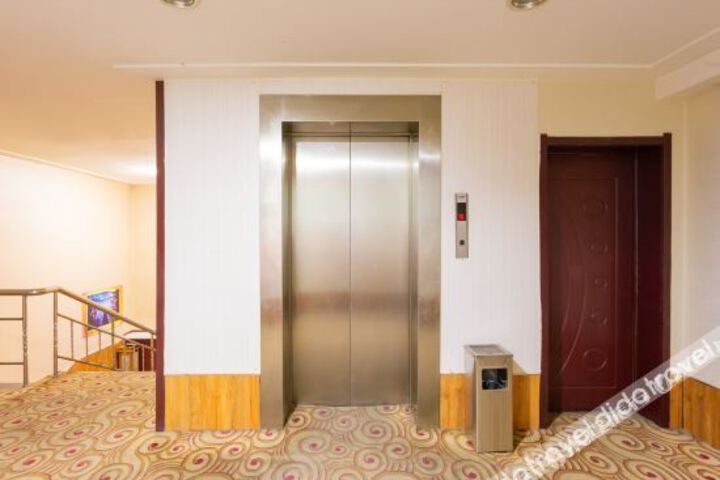 Hotel Interior 15 of 39