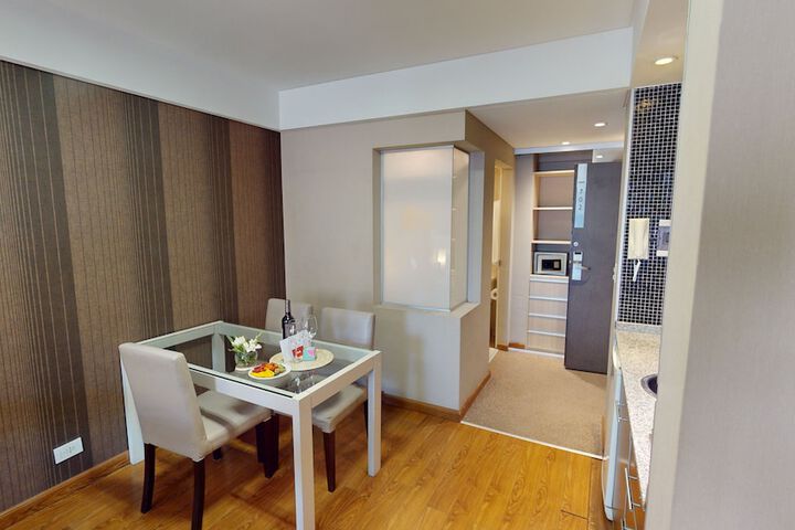 Room 41 of 67