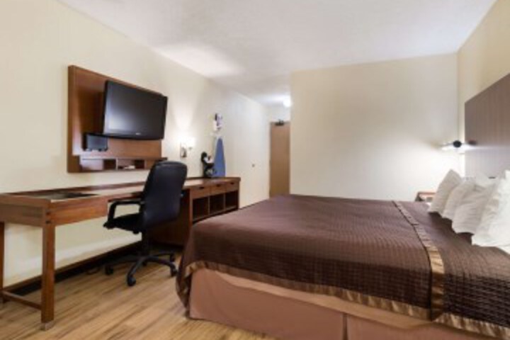 Room 19 of 36