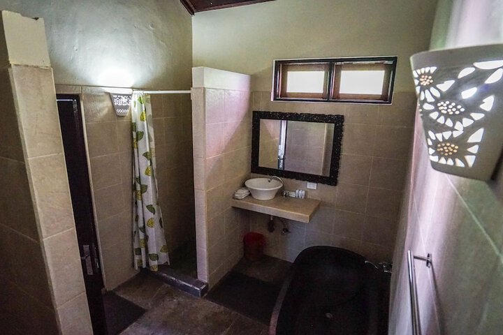 Room 30 of 61