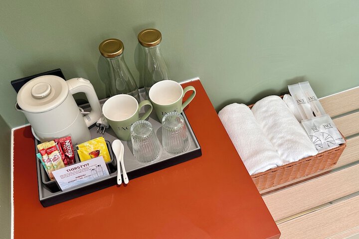 Breakfast/Coffee Service 40 of 79