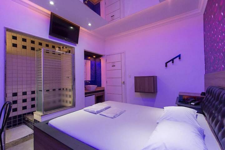 Room 3 of 4