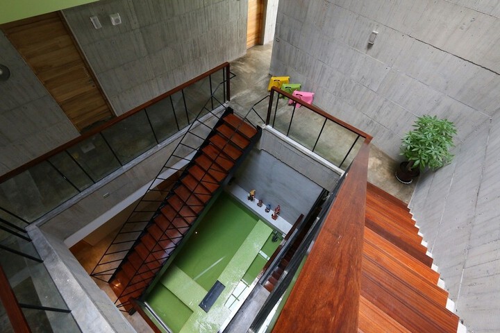 Ballroom/Hall 44 of 47