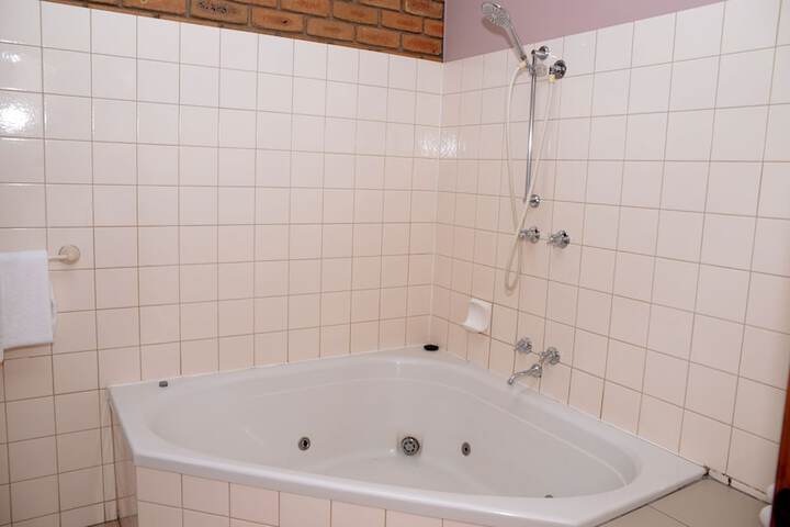 Room 14 of 29
